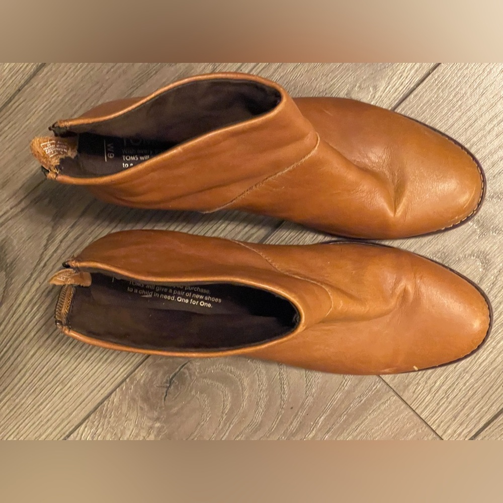 Brown Leather Ankle Boots - Picture 3 of 5